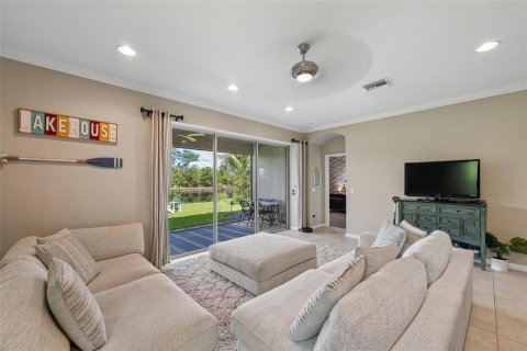 Villa ou maison à vendre à Sarasota, Floride: 4 chambres, 216.37 m2 № 2308106 - photo 5