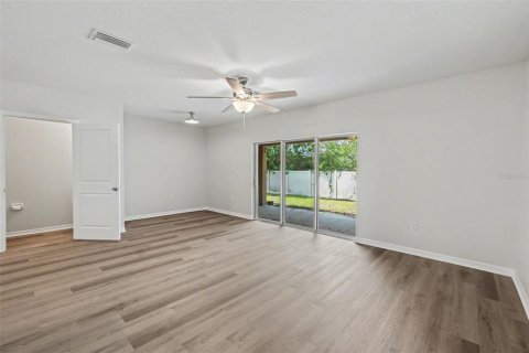 Townhouse in Gibsonton, Florida 3 bedrooms, 137.31 sq.m. № 2095198 - photo 6