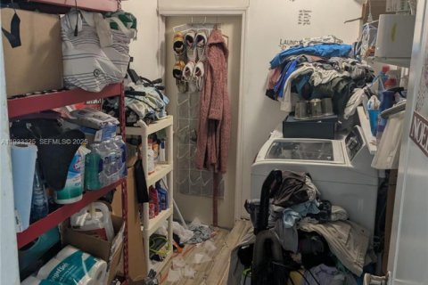 Купить виллу или дом в Корал-Спрингс, Флорида 1 комната, 153.57м2, № 1991203 - фото 15