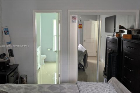 Купить виллу или дом в Корал-Спрингс, Флорида 1 комната, 153.57м2, № 1991203 - фото 16