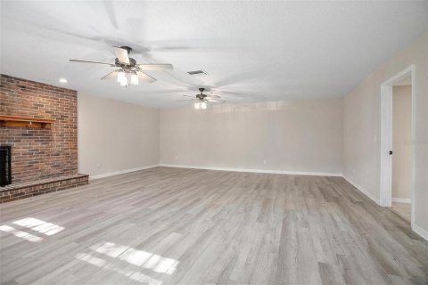 Casa en venta en DeLand, Florida, 3 dormitorios, 157 m2 № 1784748 - foto 28