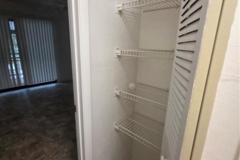 Touwnhouse à louer à Gainesville, Floride: 2 chambres, 95.13 m2 № 2413802 - photo 19
