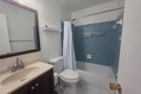 Touwnhouse à louer à Gainesville, Floride: 2 chambres, 95.13 m2 № 2413802 - photo 16