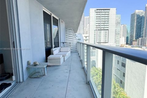 Condominio en venta en Miami, Florida, 1 dormitorio, 60.2 m2 № 1980397 - foto 4