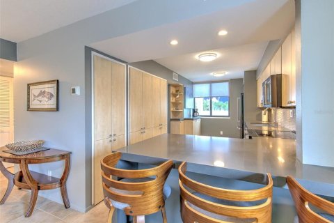 Copropriété à louer à Longboat Key, Floride: 2 chambres, 132.48 m2 № 891397 - photo 56