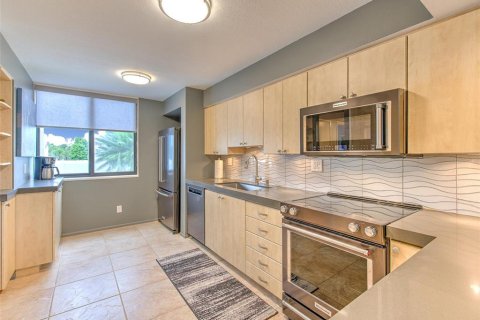 Copropriété à louer à Longboat Key, Floride: 2 chambres, 132.48 m2 № 891397 - photo 30