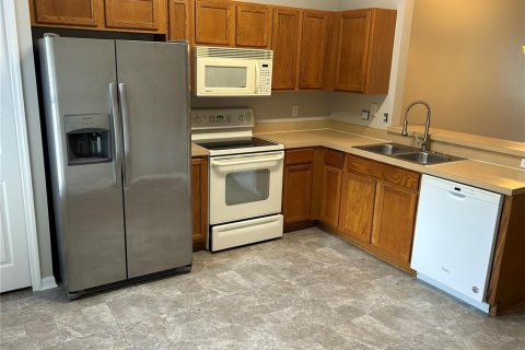 Adosado en alquiler en Orlando, Florida, 3 dormitorios, 154.22 m2 № 1905748 - foto 3