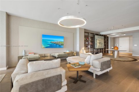 Condominio en venta en Miami Beach, Florida, 3 dormitorios, 352.38 m2 № 1934791 - foto 7