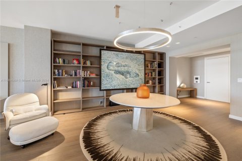 Condominio en venta en Miami Beach, Florida, 3 dormitorios, 352.38 m2 № 1934791 - foto 4