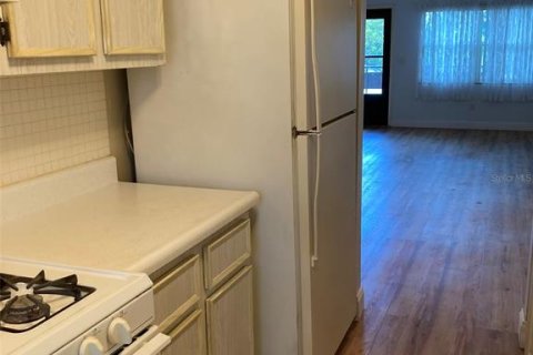 Condo in Saint Petersburg, Florida, 2 bedrooms  № 1917731 - photo 10