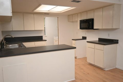 Casa en venta en Dade City, Florida, 3 dormitorios, 190.08 m2 № 2151019 - foto 16