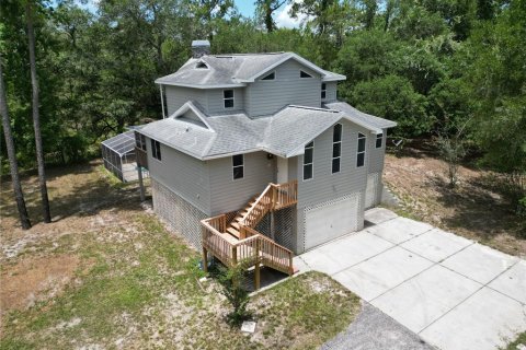 Casa en Dade City, Florida 3 dormitorios, 190.08 m2 № 2151019
