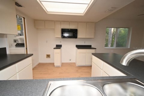 Casa en venta en Dade City, Florida, 3 dormitorios, 190.08 m2 № 2151019 - foto 15