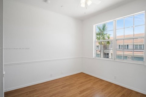Townhouse in Boynton Beach, Florida 3 bedrooms, 205.22 sq.m. № 1836440 - photo 5