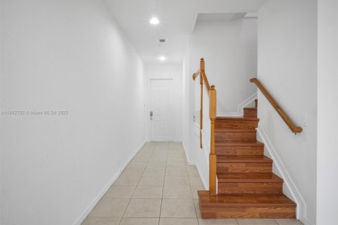 Townhouse in Boynton Beach, Florida 3 bedrooms, 205.22 sq.m. № 1836440 - photo 19