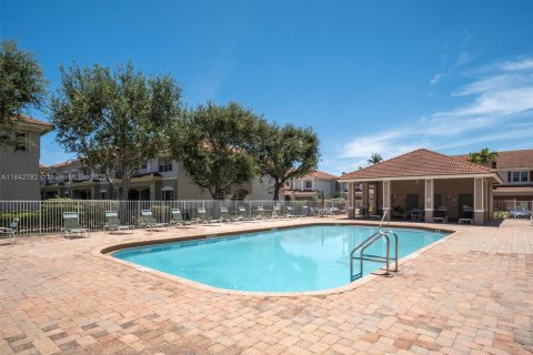 Townhouse in Boynton Beach, Florida 3 bedrooms, 205.22 sq.m. № 1836440 - photo 14