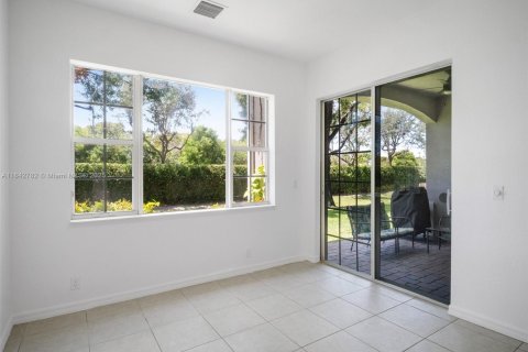 Townhouse in Boynton Beach, Florida 3 bedrooms, 205.22 sq.m. № 1836440 - photo 22