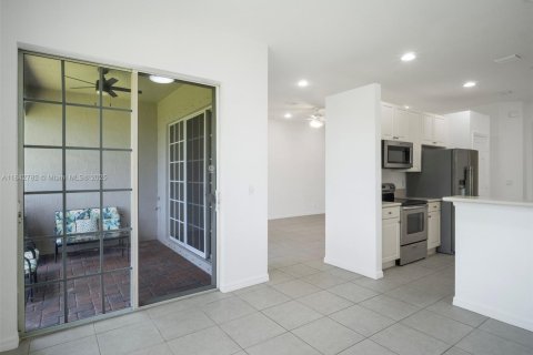 Townhouse in Boynton Beach, Florida 3 bedrooms, 205.22 sq.m. № 1836440 - photo 23