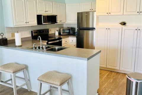 Condo in New Smyrna Beach, Florida, 1 bedroom  № 1511428 - photo 12
