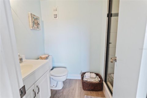 Condo in New Smyrna Beach, Florida, 1 bedroom  № 1511428 - photo 16