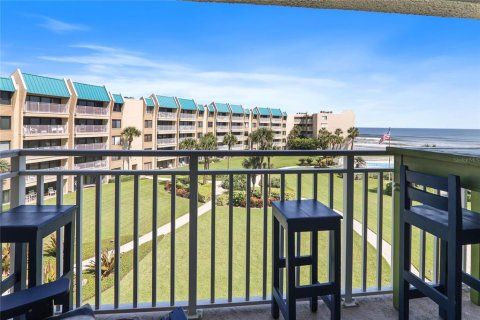 Condo in New Smyrna Beach, Florida, 1 bedroom  № 1511428 - photo 4