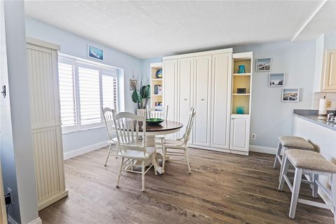 Condo in New Smyrna Beach, Florida, 1 bedroom  № 1511428 - photo 10