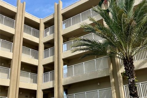 Condo in New Smyrna Beach, Florida, 1 bedroom  № 1511428 - photo 1