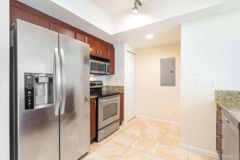 Copropriété à louer à West Palm Beach, Floride: 1 chambre, 82.96 m2 № 2422584 - photo 3