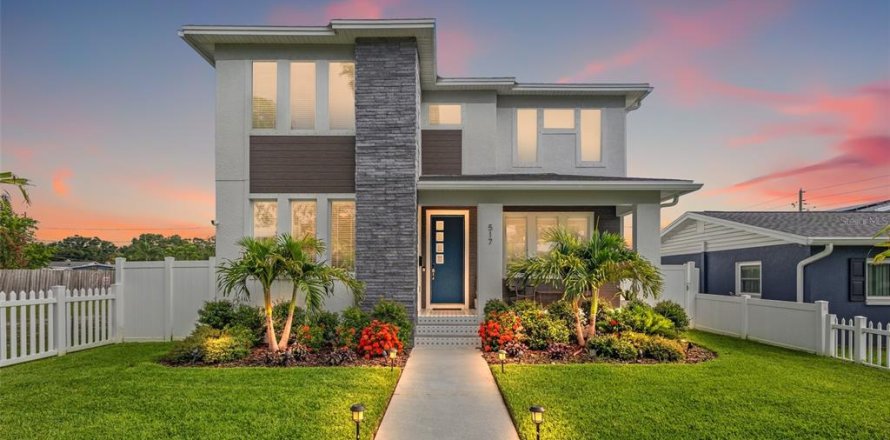 Casa en Saint Petersburg, Florida 4 dormitorios, 204.2 m2 № 1815838