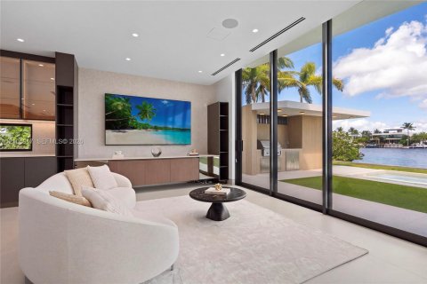 Villa ou maison à vendre à Miami Beach, Floride: 5 chambres, 519.04 m2 № 2414458 - photo 21