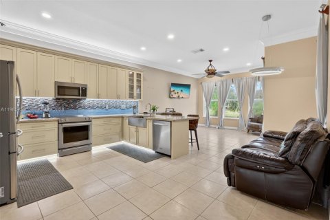 Купить виллу или дом в Порт-Сент-Луси, Флорида 3 спальни, 168.71м2, № 2052303 - фото 6