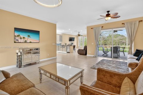 Купить виллу или дом в Порт-Сент-Луси, Флорида 3 спальни, 168.71м2, № 2052303 - фото 16