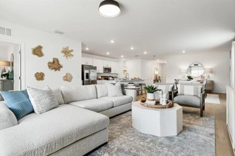 Villa ou maison à vendre à North Fort Myers, Floride: 4 chambres, 192.77 m2 № 2403502 - photo 8