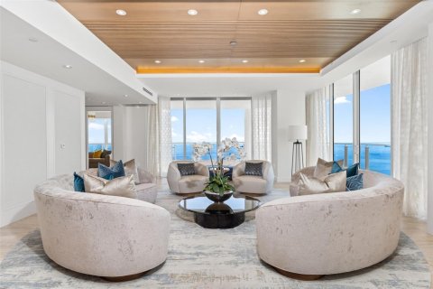 Condo in Fort Lauderdale, Florida, 4 bedrooms № 2246568 - photo 5