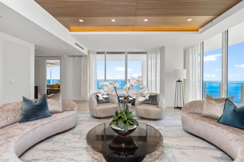 Condo in Fort Lauderdale, Florida, 4 bedrooms № 2246568 - photo 7