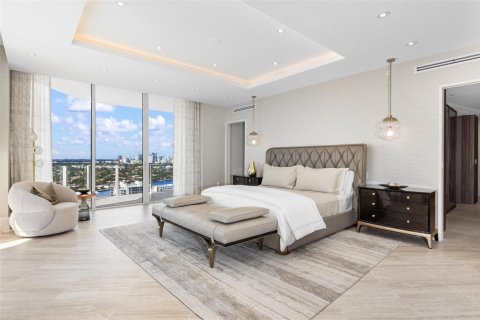 Condo in Fort Lauderdale, Florida, 4 bedrooms № 2246568 - photo 29