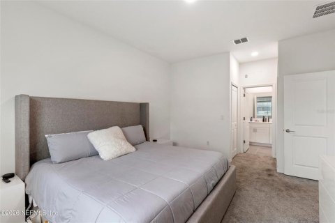 Casa en venta en Daytona Beach, Florida, 4 dormitorios, 194.44 m2 № 2151431 - foto 6