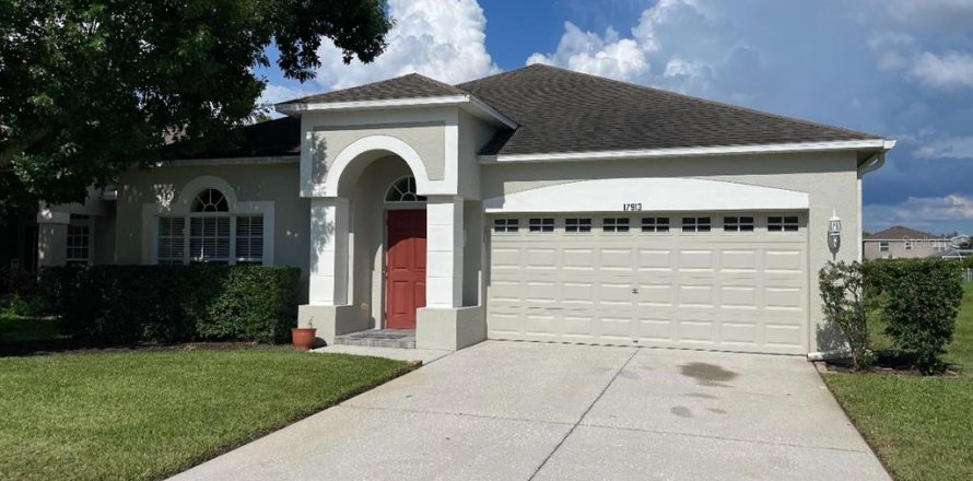 Villa ou maison à Land O' Lakes, Floride 3 chambres, 144.65 m2 № 1843766