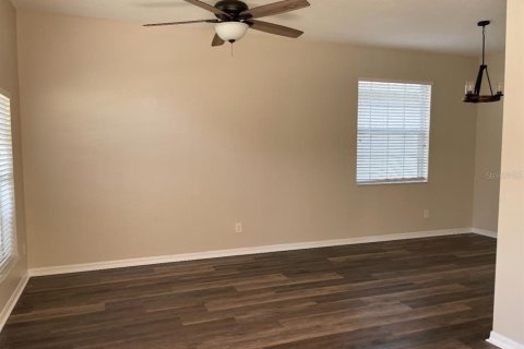 Villa ou maison à louer à Land O' Lakes, Floride: 3 chambres, 144.65 m2 № 1843766 - photo 5