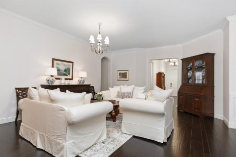 House in Parkland, Florida 4 bedrooms, 230.03 sq.m. № 2154325 - photo 20