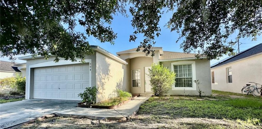 House in Davenport, Florida 5 bedrooms, 169.55 sq.m. № 1909285