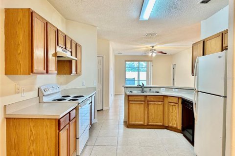House in Davenport, Florida 5 bedrooms, 169.55 sq.m. № 1909285 - photo 5