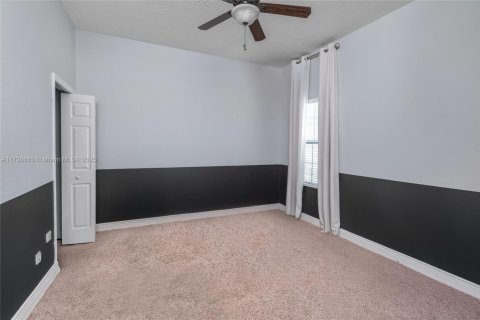 House in Riverview, Florida 5 bedrooms № 1864444 - photo 12
