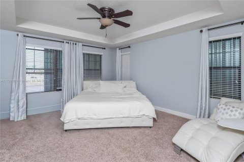 House in Riverview, Florida 5 bedrooms № 1864444 - photo 9