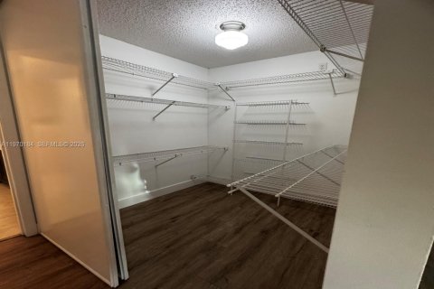 Casa en alquiler en Plantation, Florida, 3 dormitorios, 137.87 m2 № 2030930 - foto 14