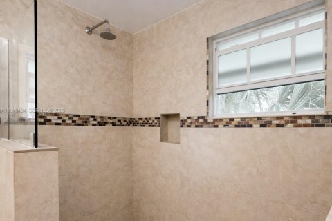 Casa en alquiler en Plantation, Florida, 3 dormitorios, 137.87 m2 № 2030930 - foto 17