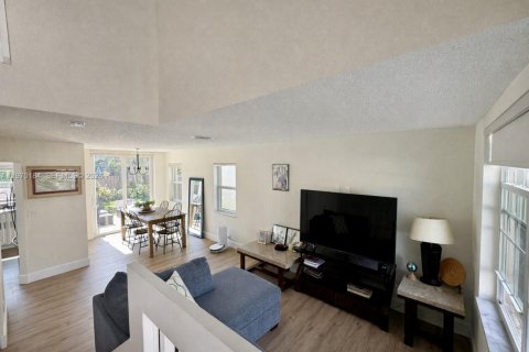 Casa en alquiler en Plantation, Florida, 3 dormitorios, 137.87 m2 № 2030930 - foto 6