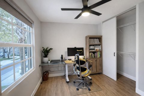 Casa en alquiler en Plantation, Florida, 3 dormitorios, 137.87 m2 № 2030930 - foto 20