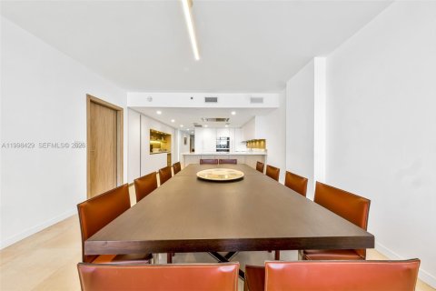 Copropriété à vendre à Bay Harbor Islands, Floride: 4 chambres, 309.18 m2 № 2068198 - photo 11