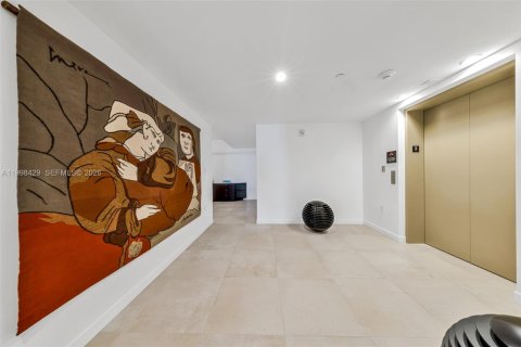 Copropriété à vendre à Bay Harbor Islands, Floride: 4 chambres, 309.18 m2 № 2068198 - photo 5